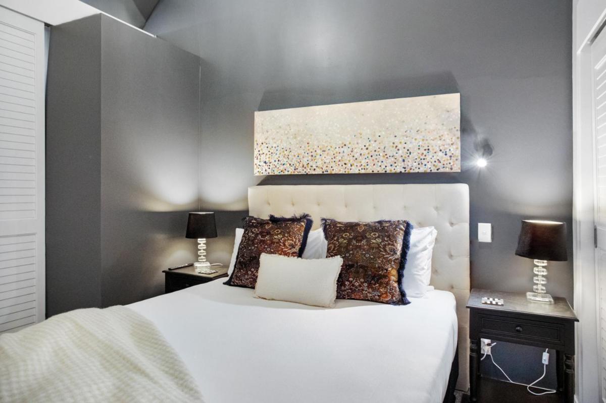 Princes Wharf 2 Bedroom Newly Renovated Luxury Apartment *