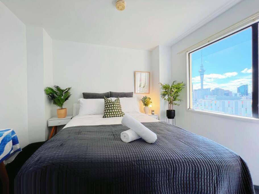 Apartment Within Walking Distance - Ideal For Au&aut Student *