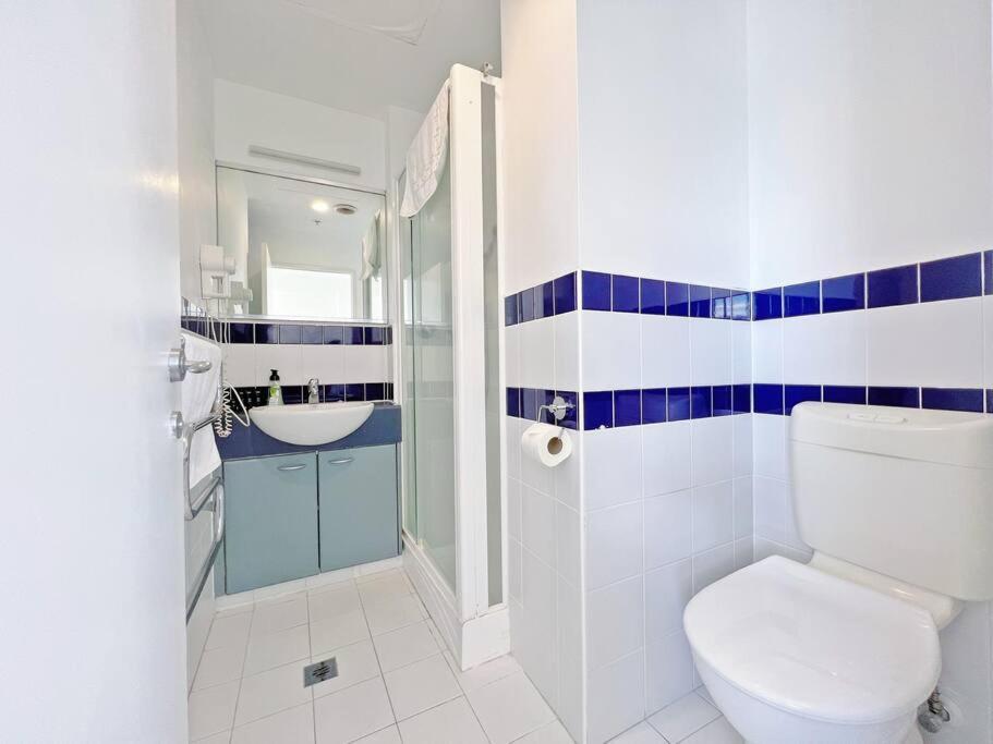 Within Walking Distance - Ideal For Au&aut Student