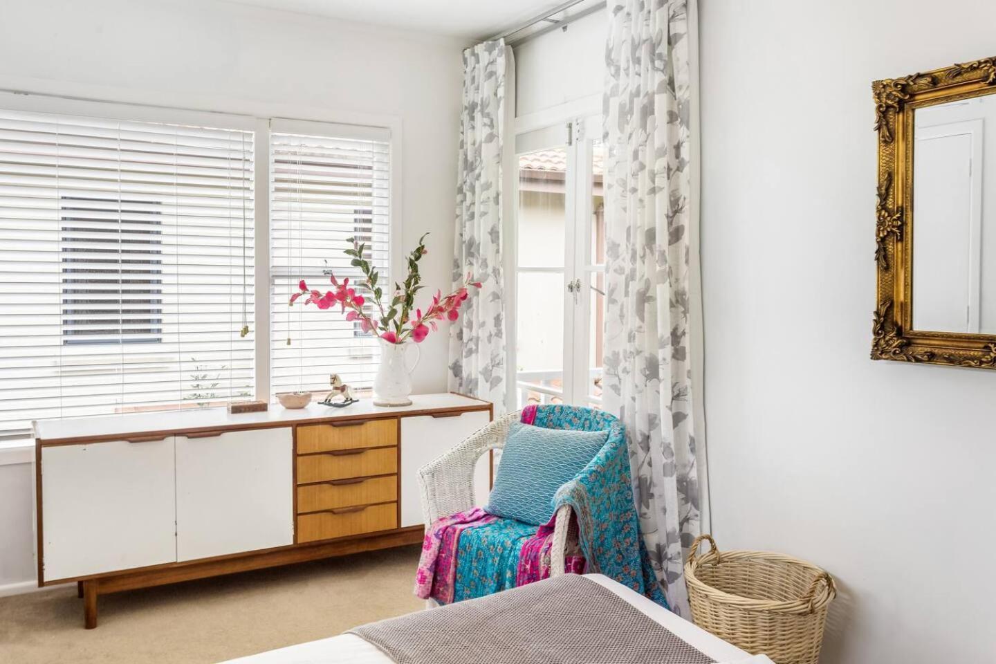 Holiday home Harmony Homestead Close To Eastern Beaches *