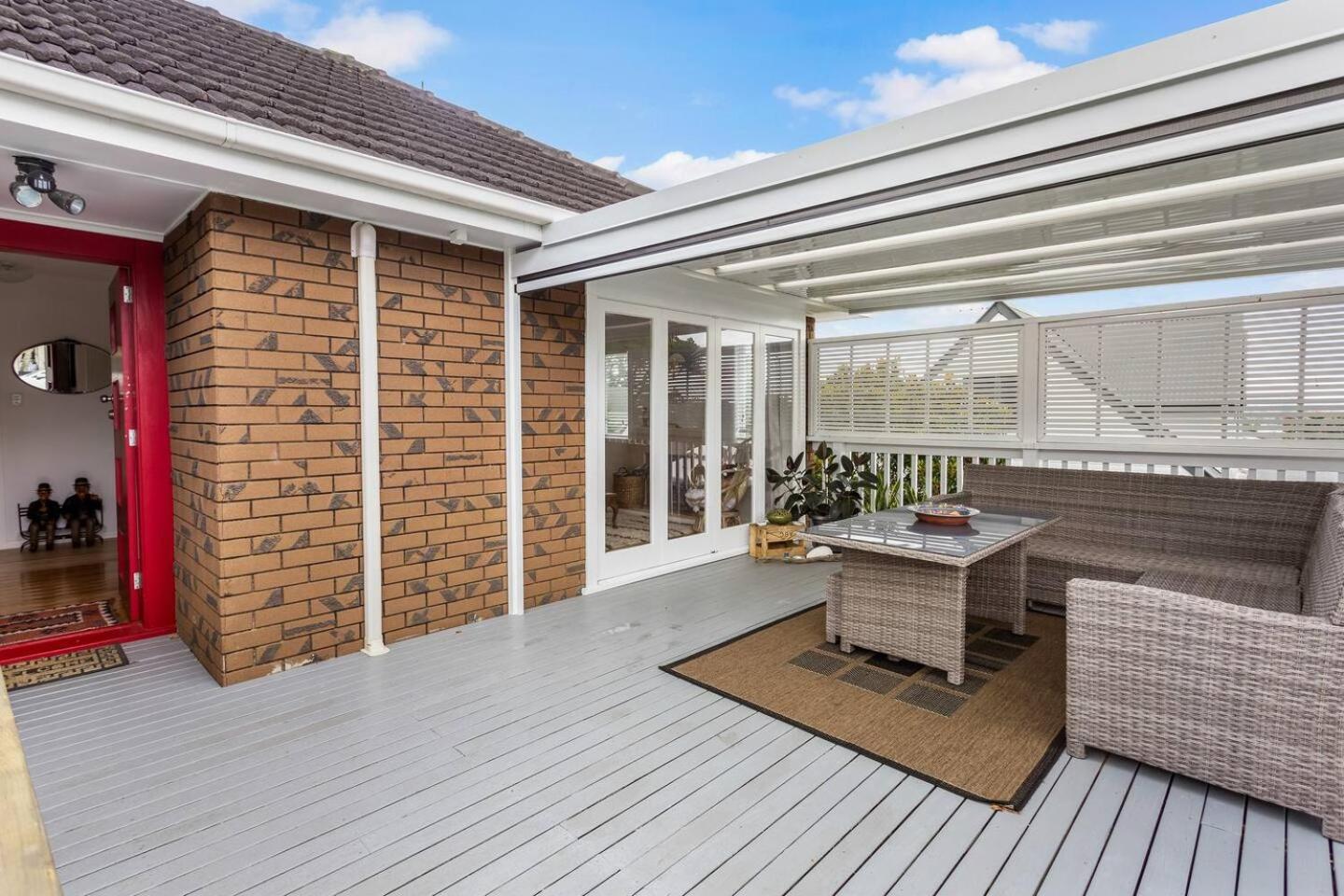 Harmony Homestead Close To Eastern Beaches * Auckland