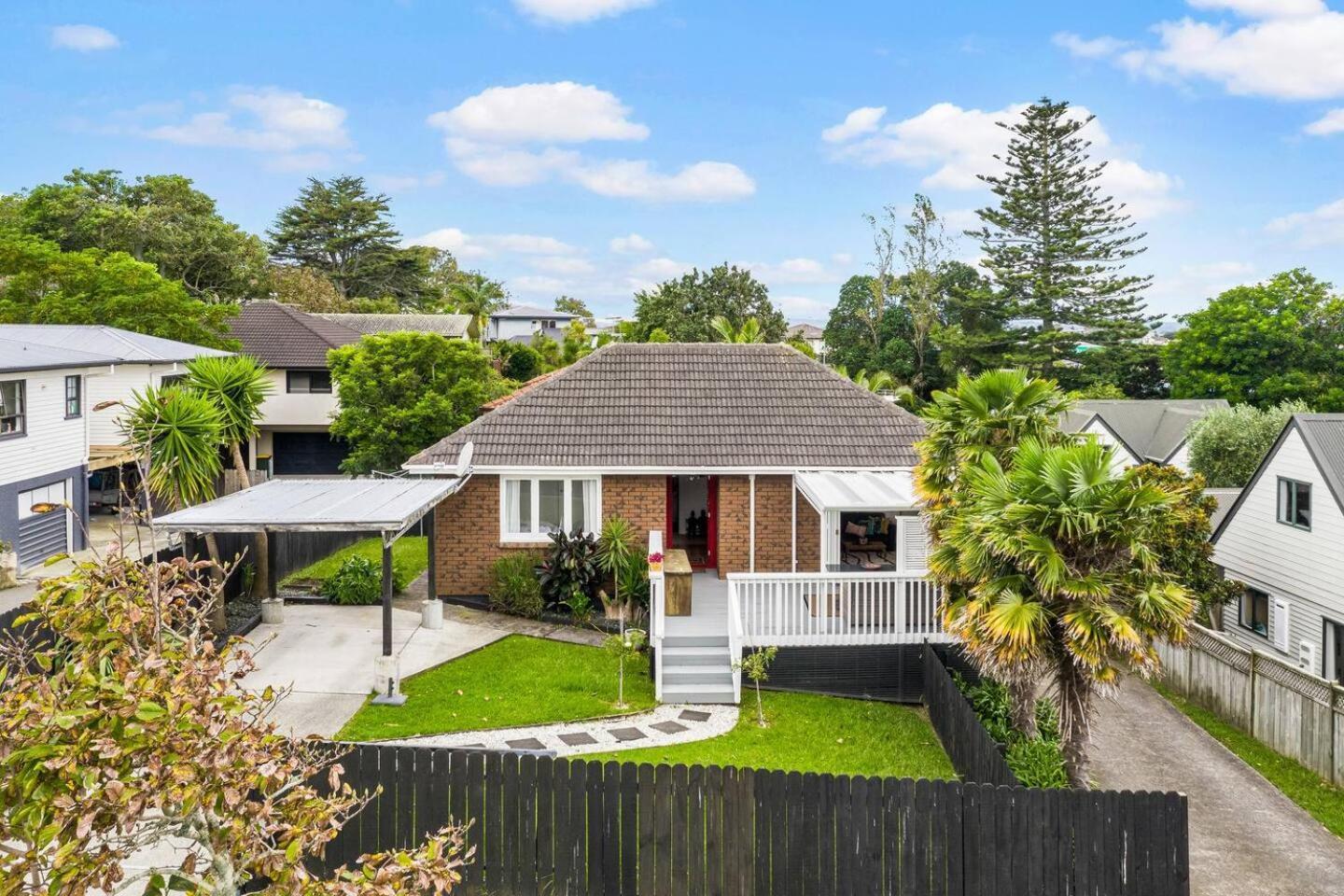 Harmony Homestead Close To Eastern Beaches * Auckland