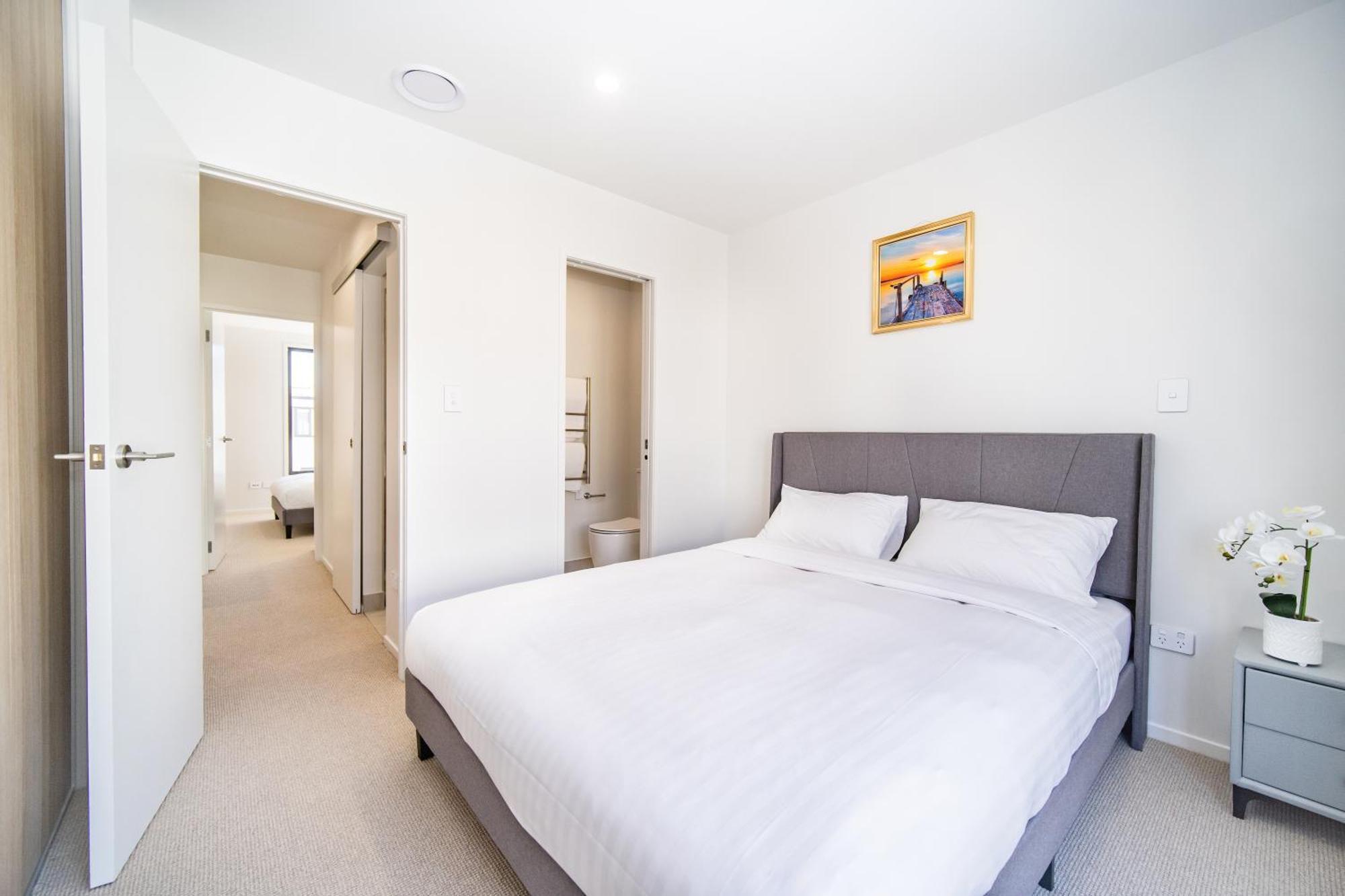 Brand New Beautiful Townhouse With Two Bedrooms And Free Parking Pousada *