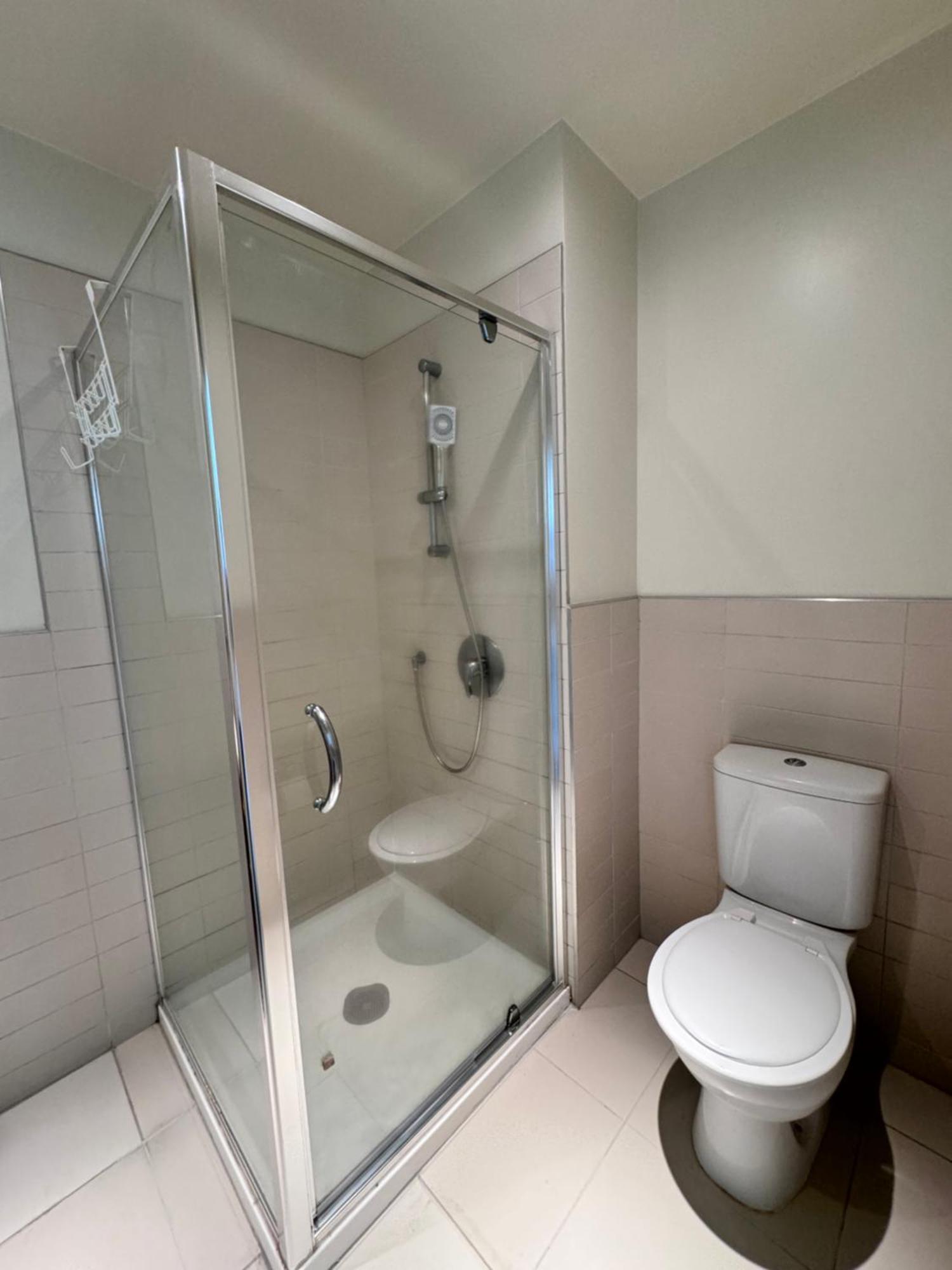 Waterview Penthouse Apartment