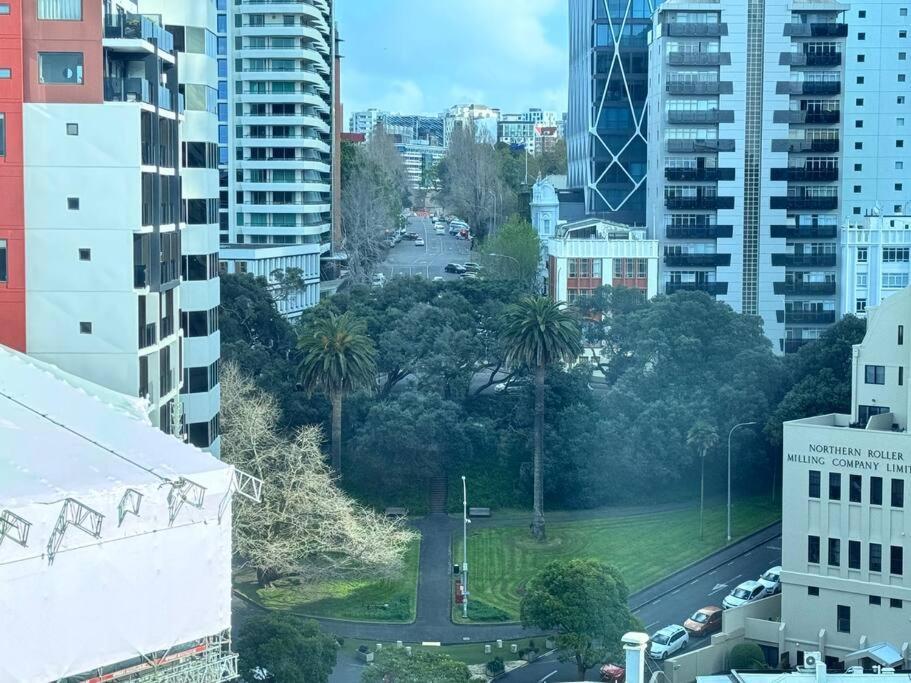 Waterview Penthouse Apartment