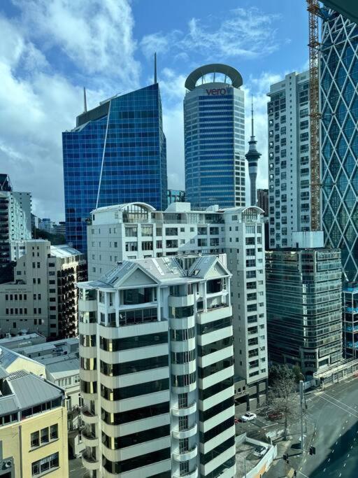 Waterview Penthouse * Auckland