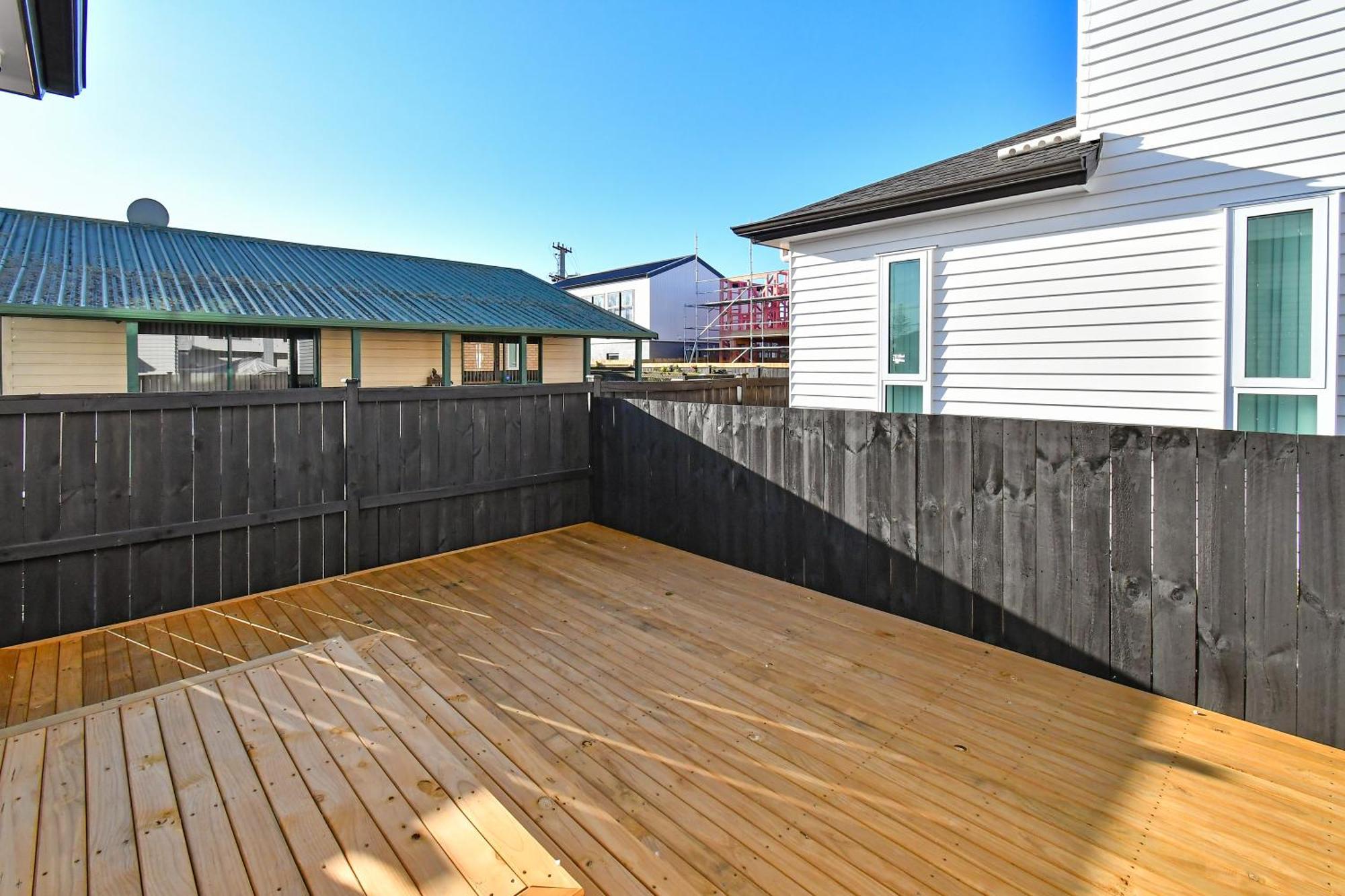 Holiday home Pristine Step To Transit Auckland
