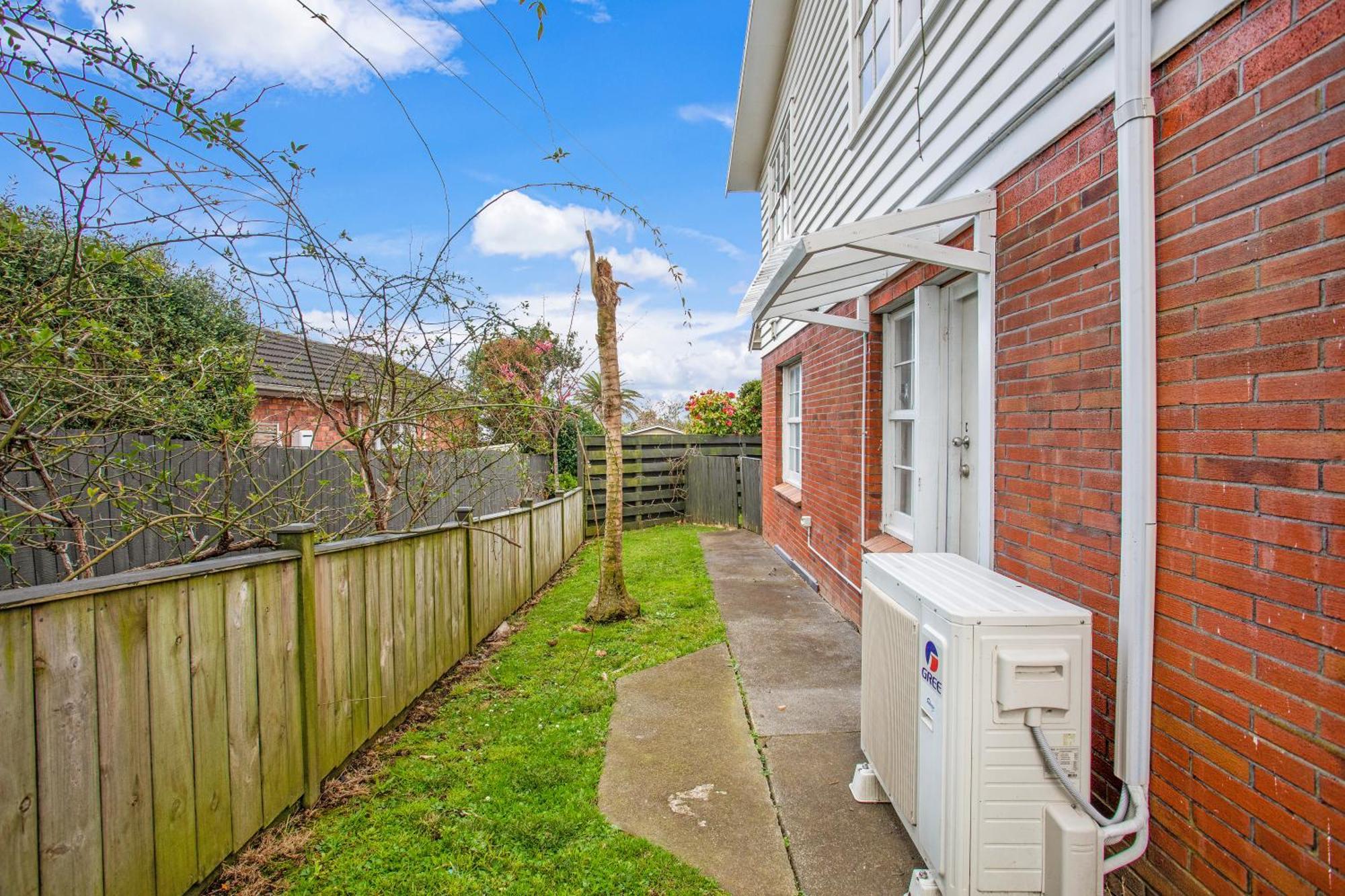 Apartment Sunny Beam Guest With Parking And Kitchenette Auckland