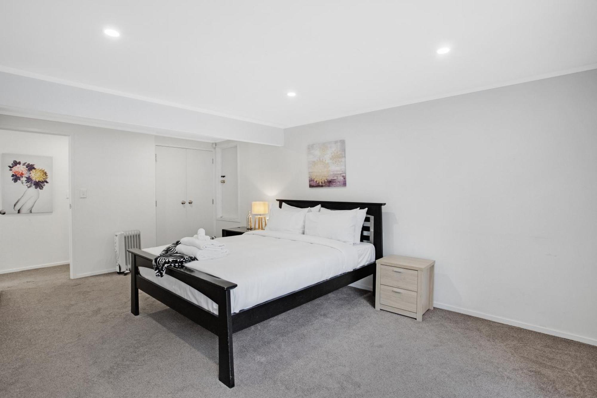 Sunny Beam Guest With Parking And Kitchenette Apartment Auckland