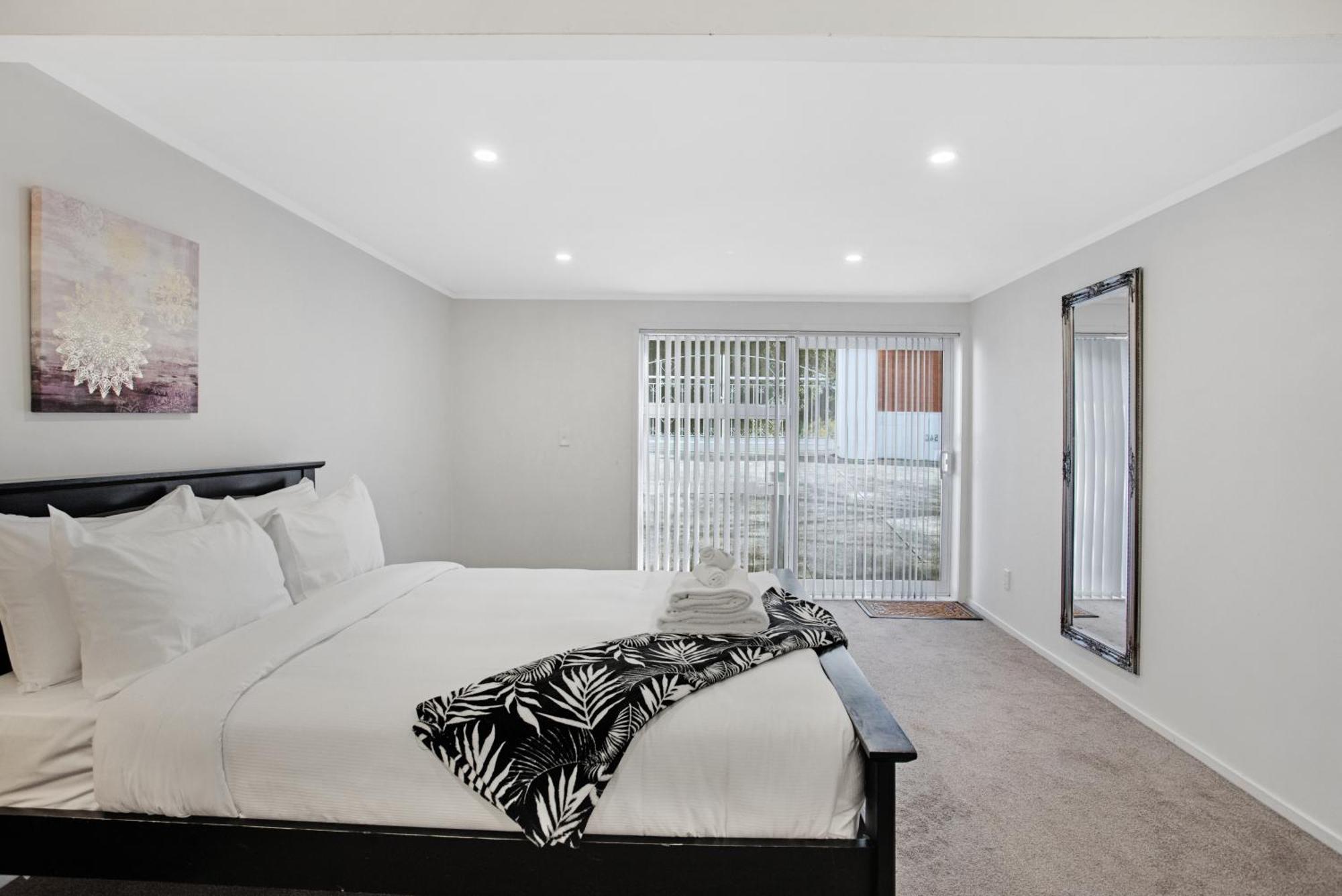 Apartment Sunny Beam Guest With Parking And Kitchenette *