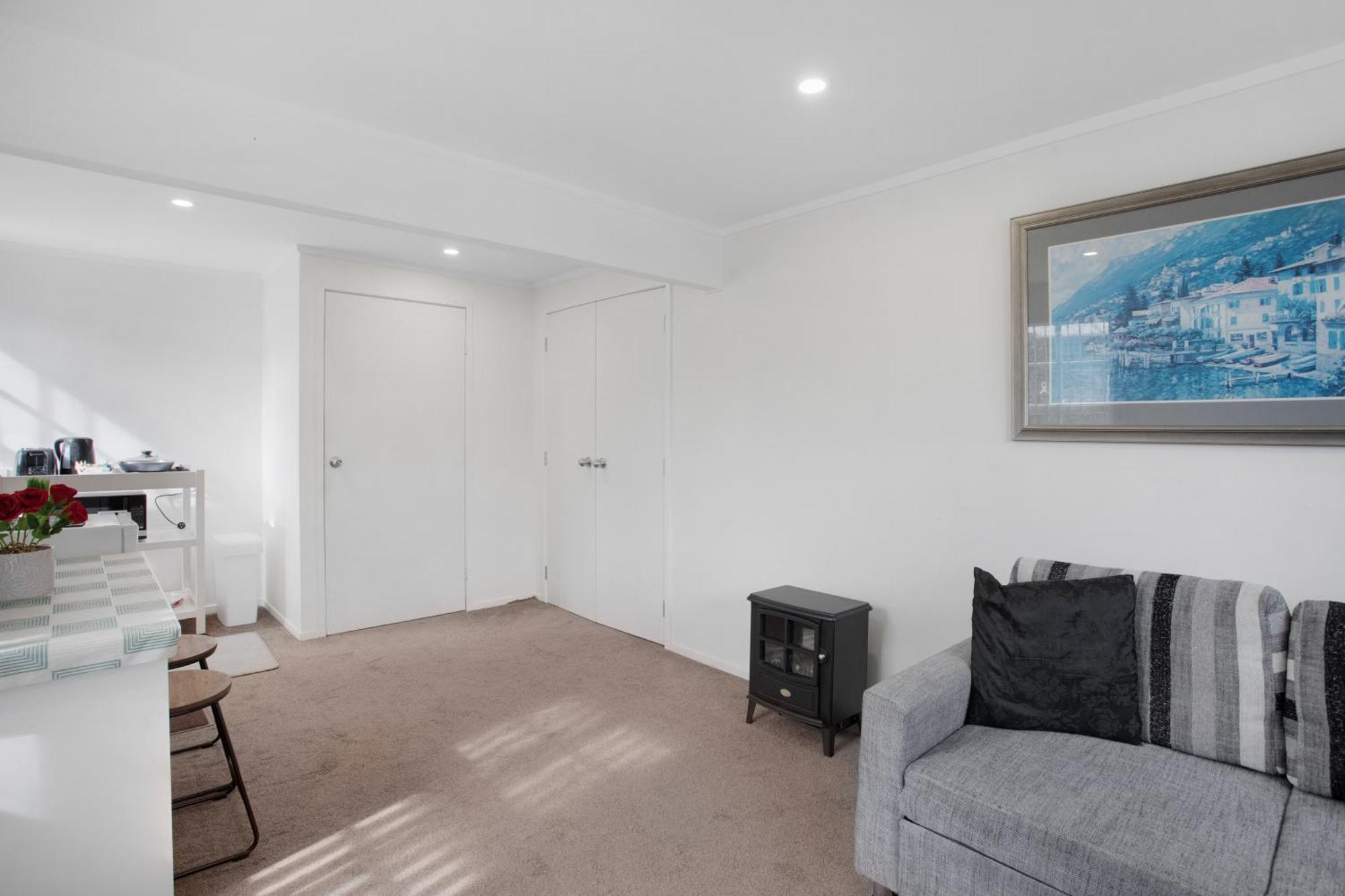 Apartment Sunny Beam Guest With Parking And Kitchenette