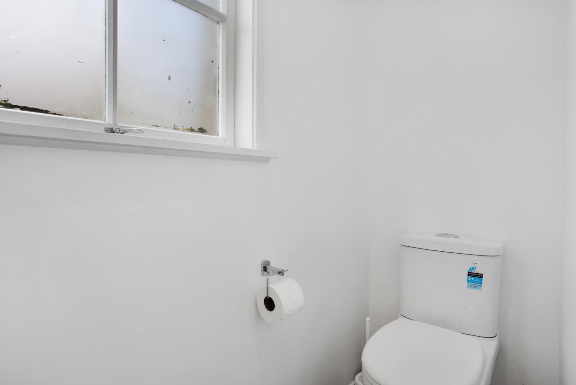 Sunny Beam Guest With Parking And Kitchenette Auckland