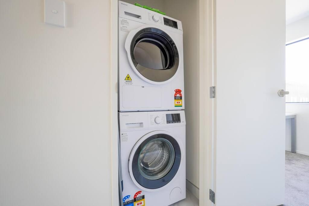 Holiday home Cosy 3 Bedroom Townhouse In East
