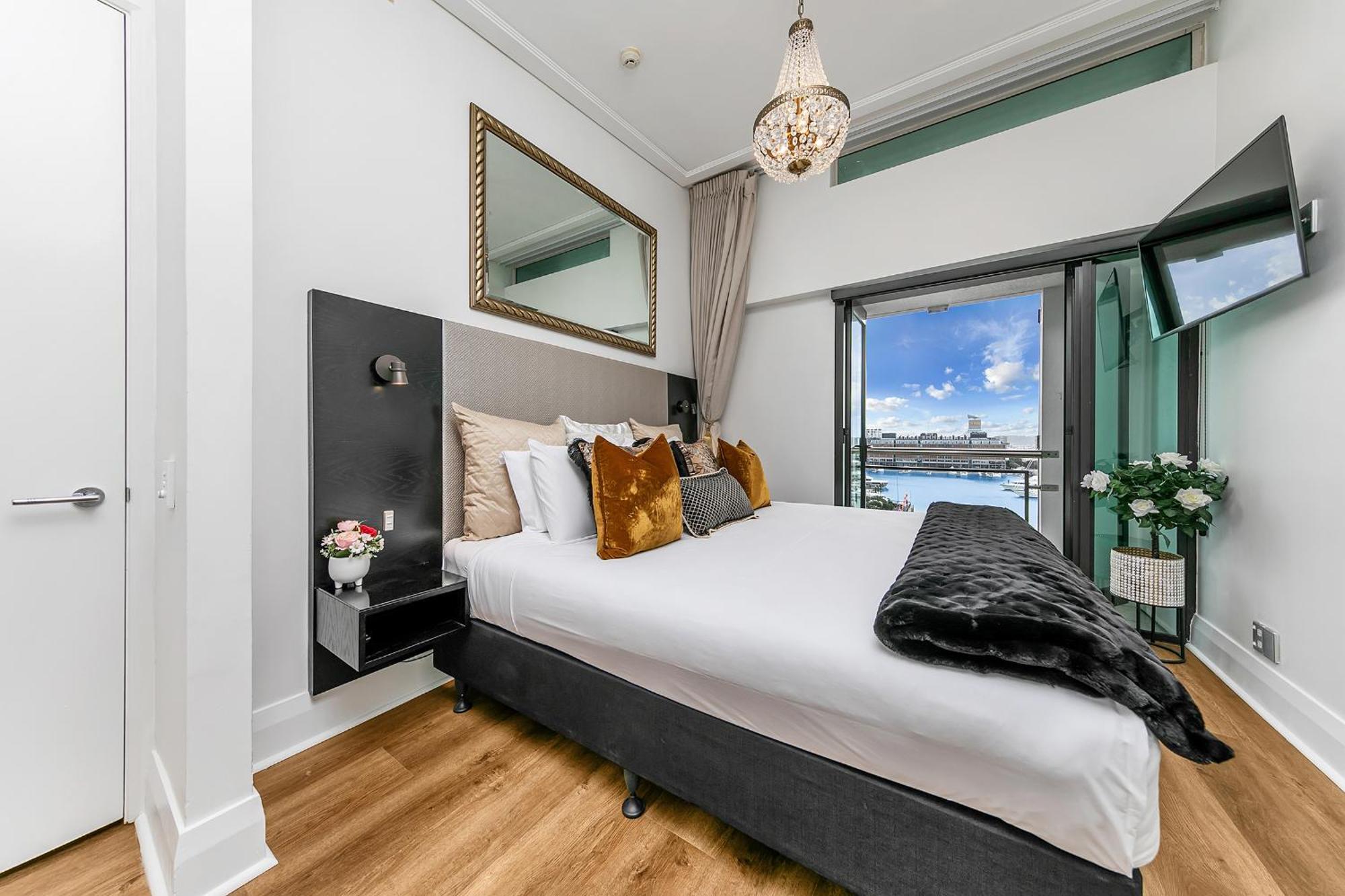 Penthouse Glory Apartment