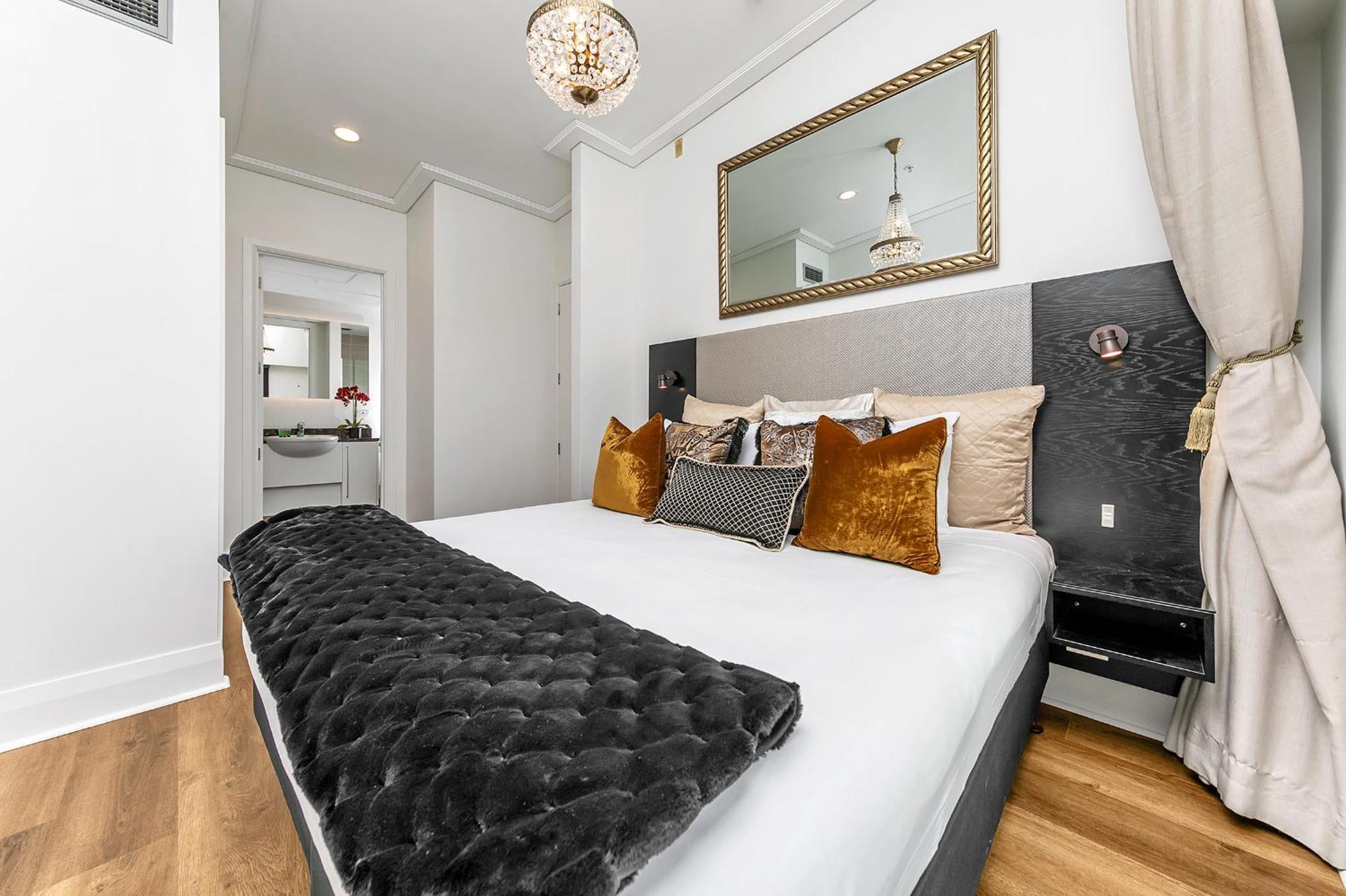 Penthouse Glory * Auckland