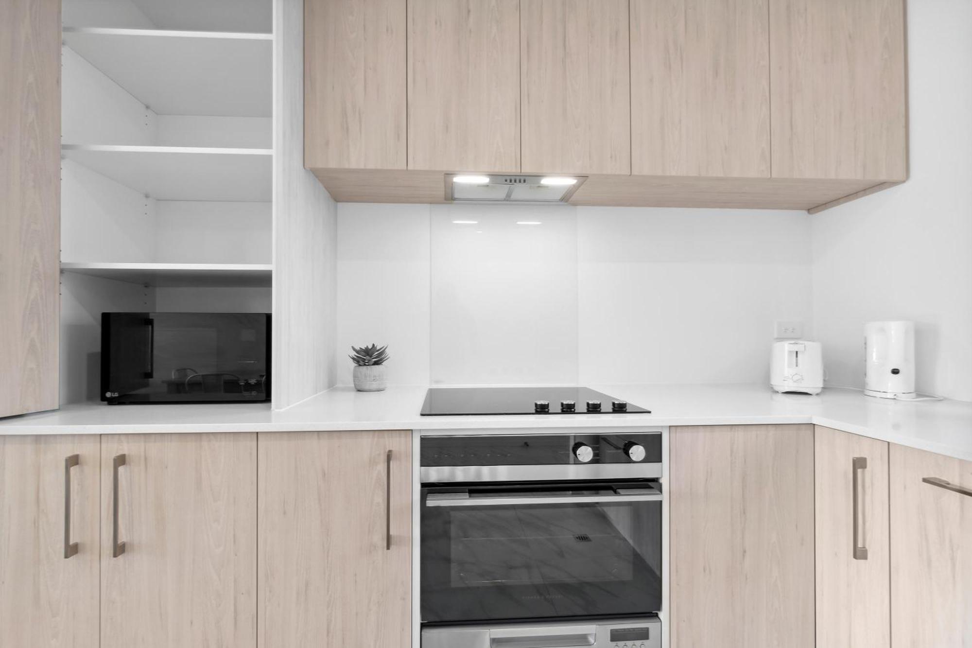 Holiday home Modern 2-bedroom Retreat With Private Patio *