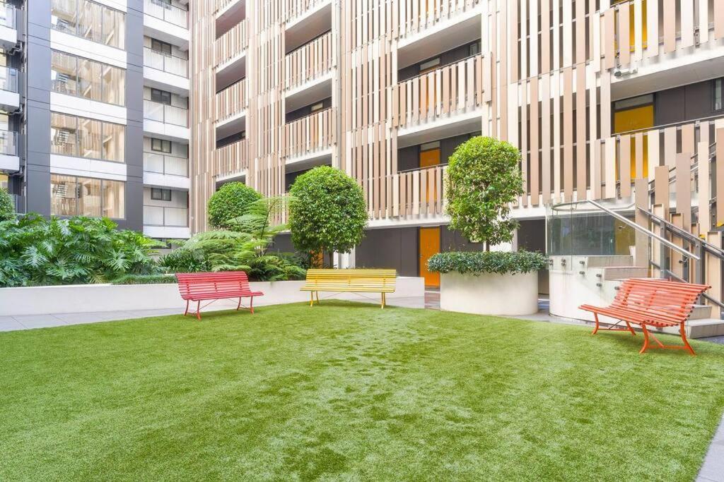Designer Ponsonby And K Road One Bedroom With Carpark Apartment *