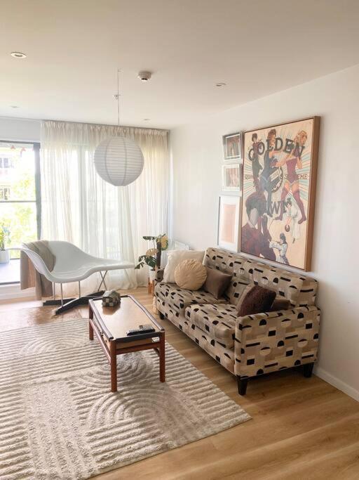 Designer Ponsonby And K Road One Bedroom With Carpark Auckland