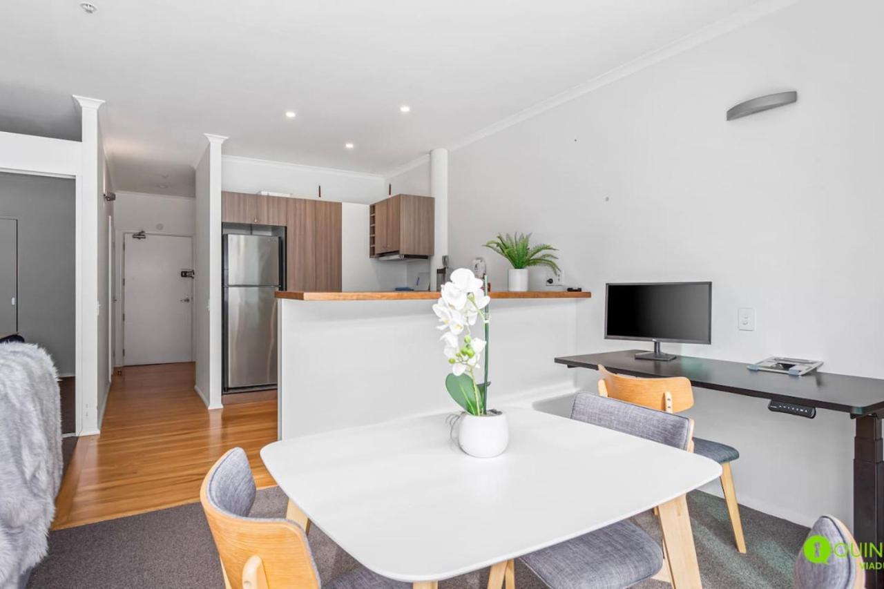 Cosy 1br Princes Wharf * Auckland