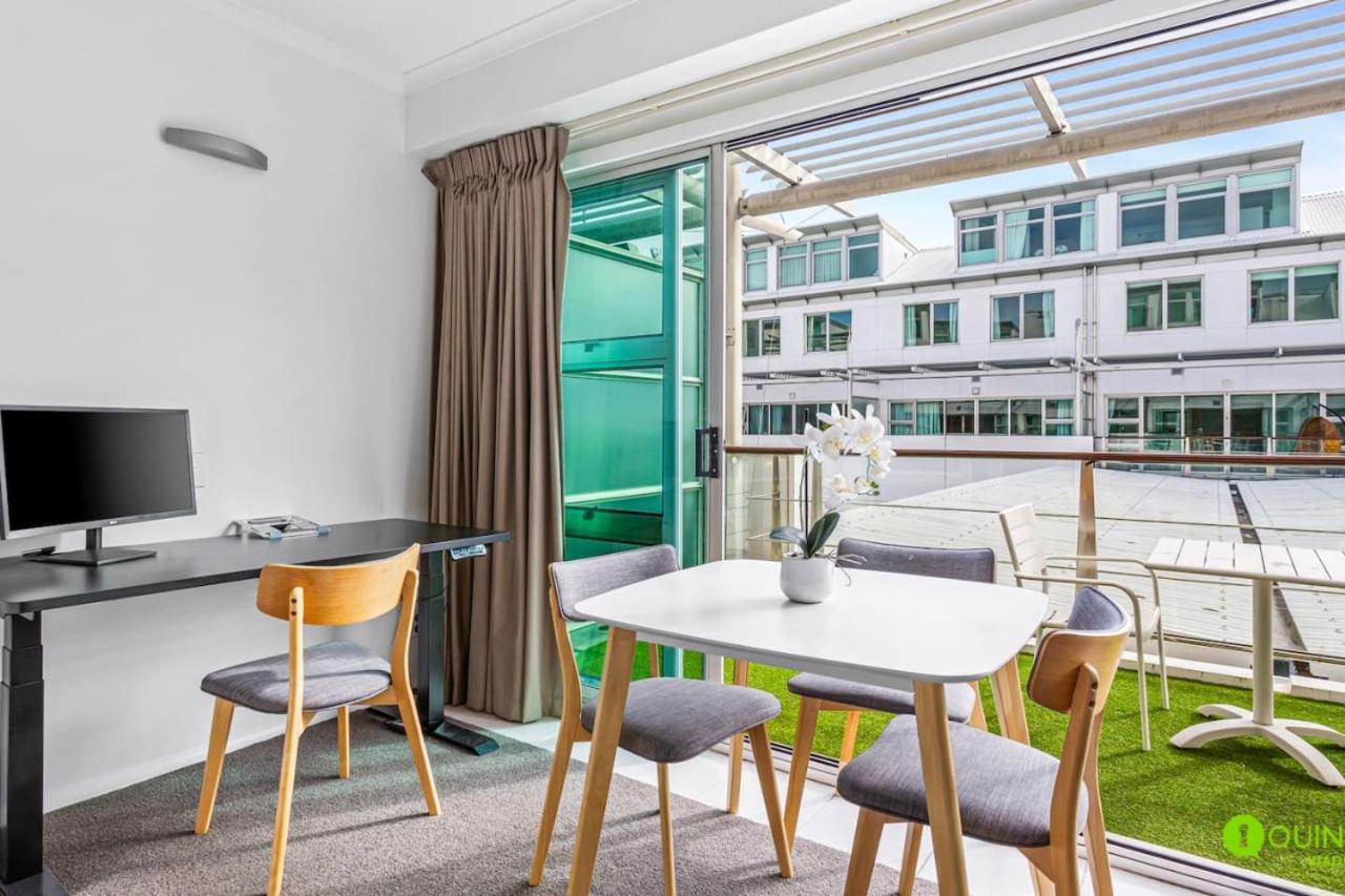 Cosy 1br Princes Wharf