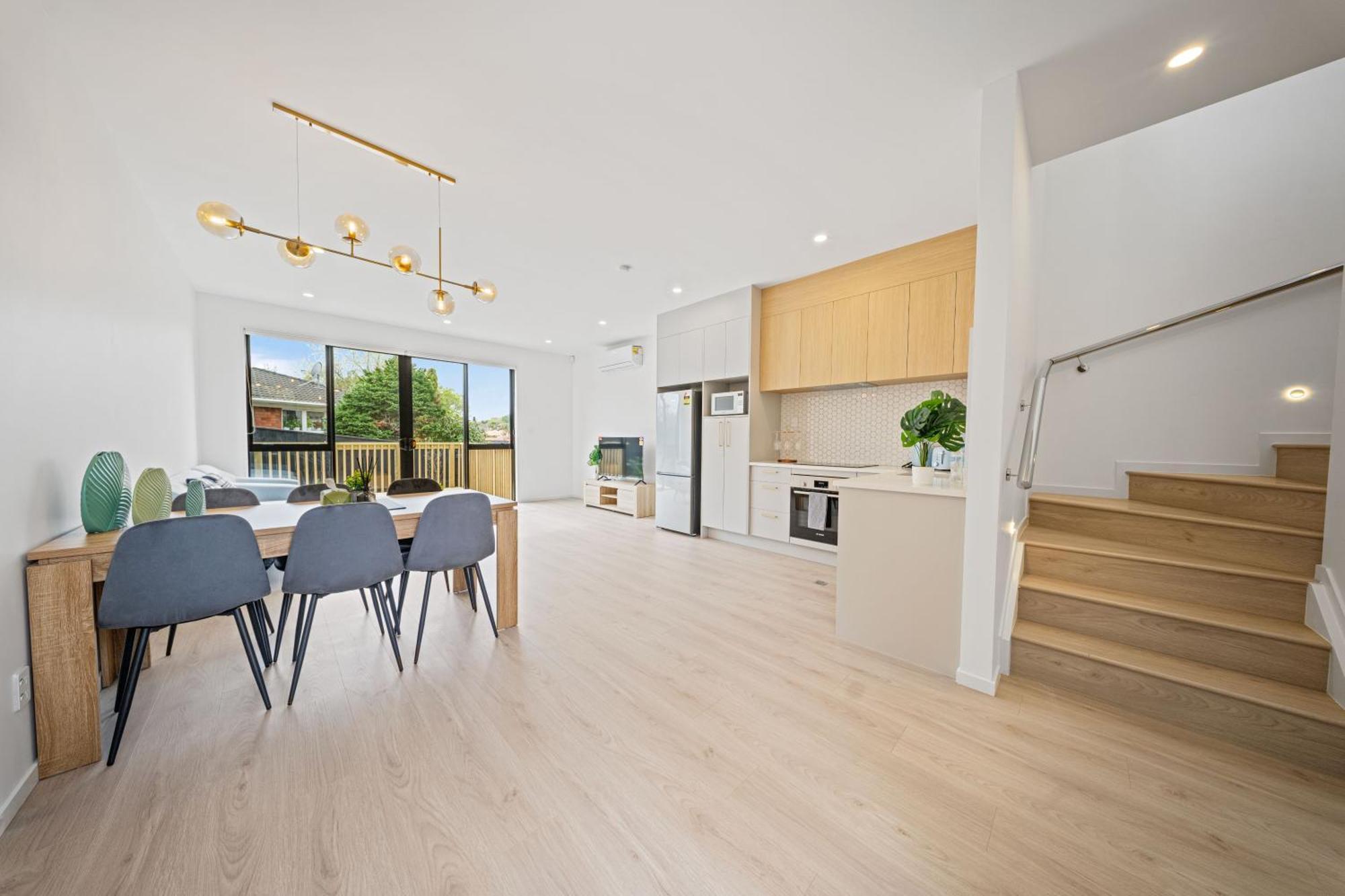 Botany Modern Townhouse Retreat *