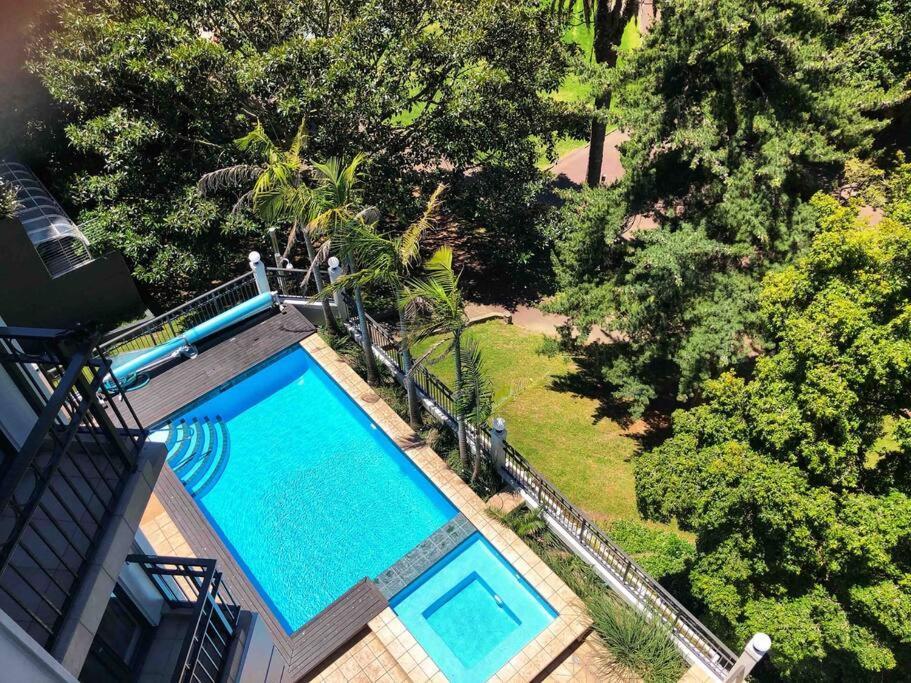 Apartment Spacious Park Views With Spa, Pool, Gym, Netflix Auckland