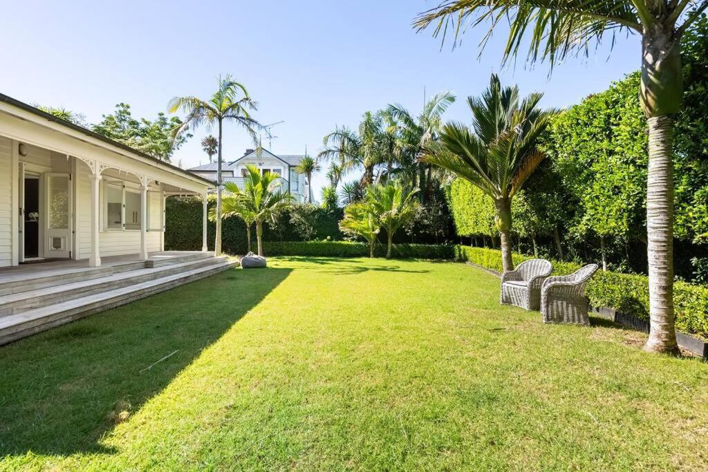 Apartment Lovely Beachside In Cheltenham Auckland
