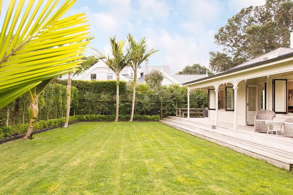 Apartment Lovely Beachside In Cheltenham Auckland