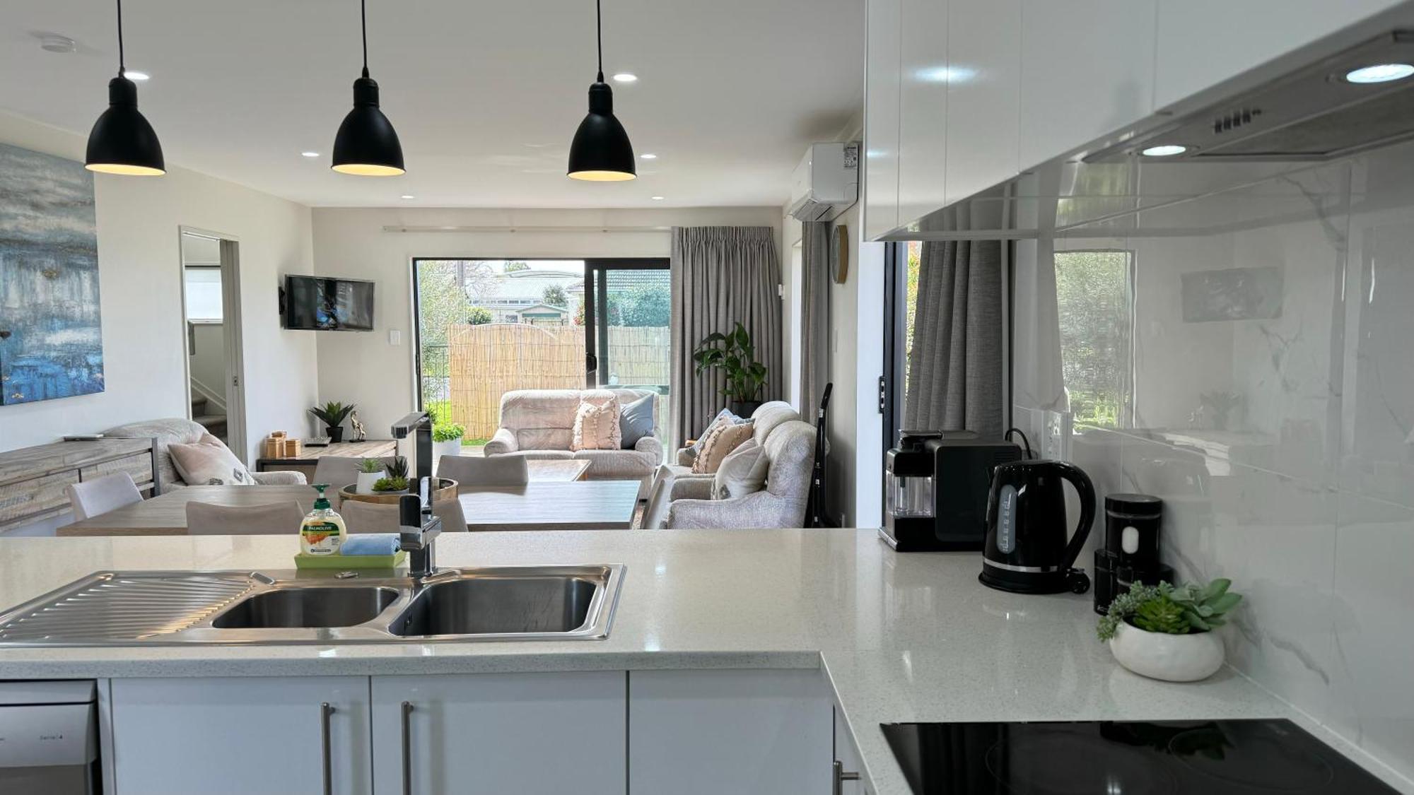 Kings View Apartment