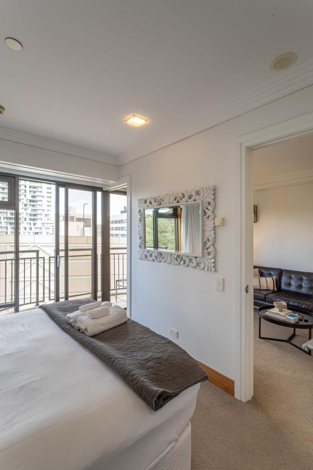 Retreat W. Modern Comforts Auckland