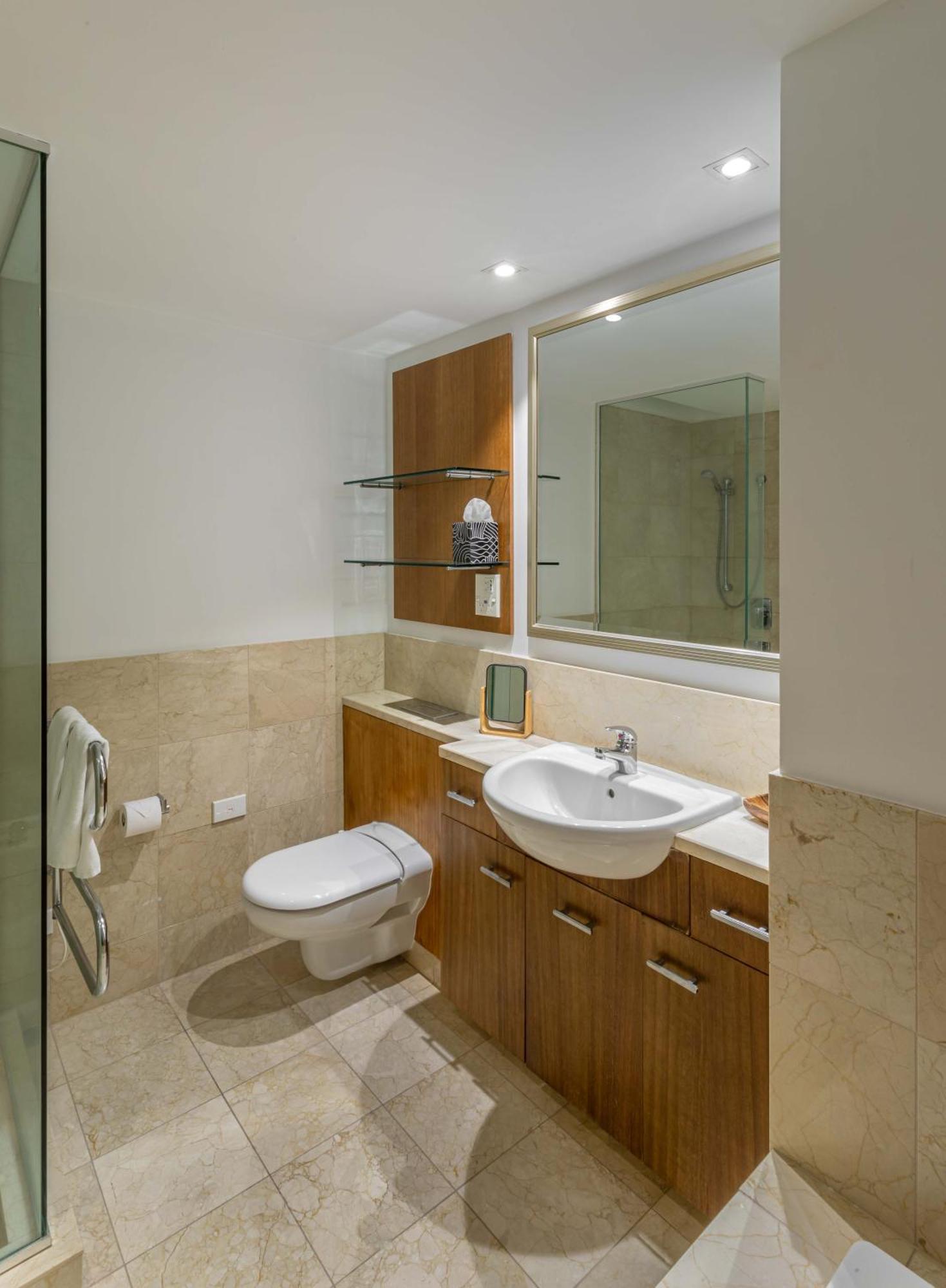 Retreat W. Modern Comforts Apartment Auckland