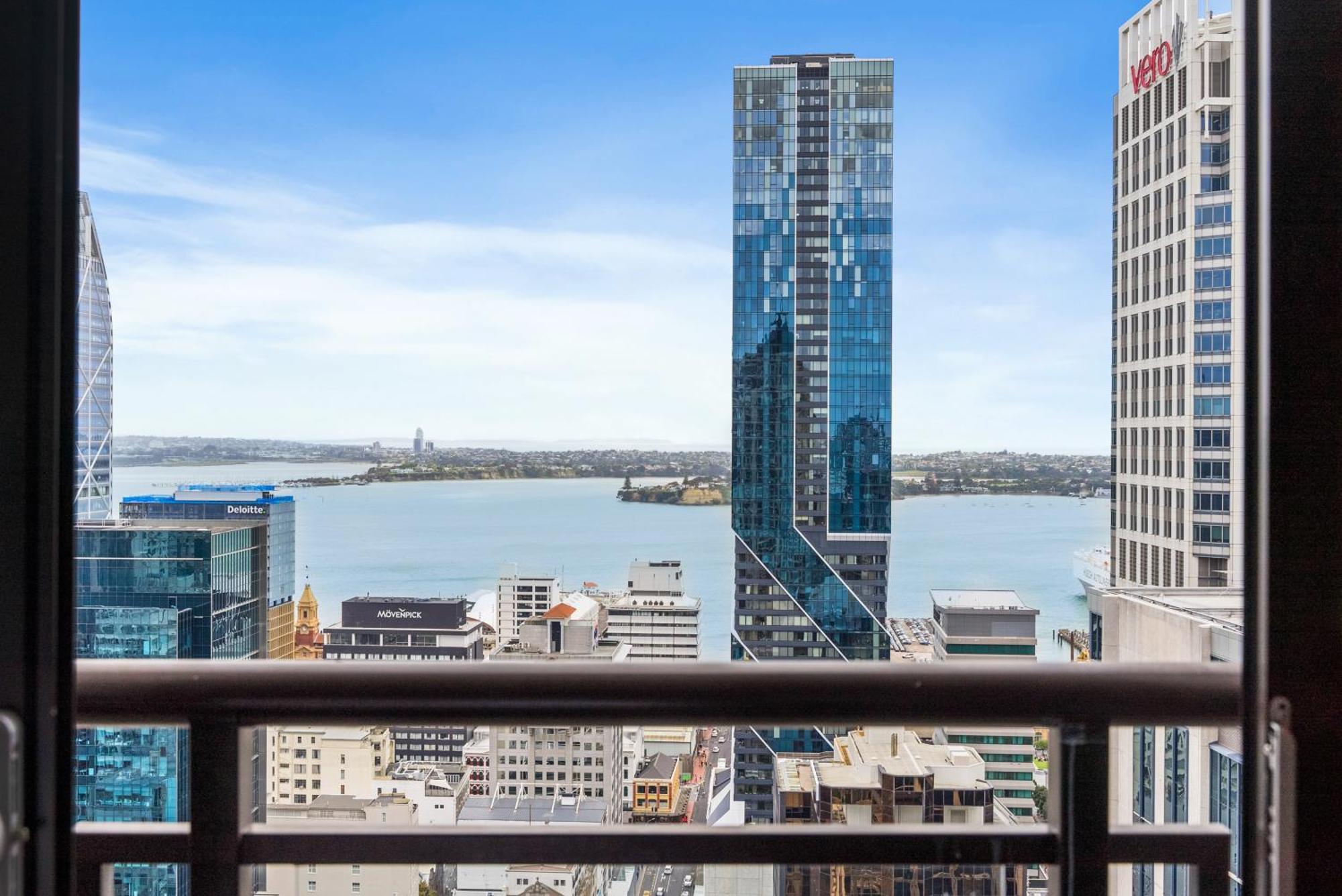 Majestic Metropolis L 2bed Apt Amazing City View *