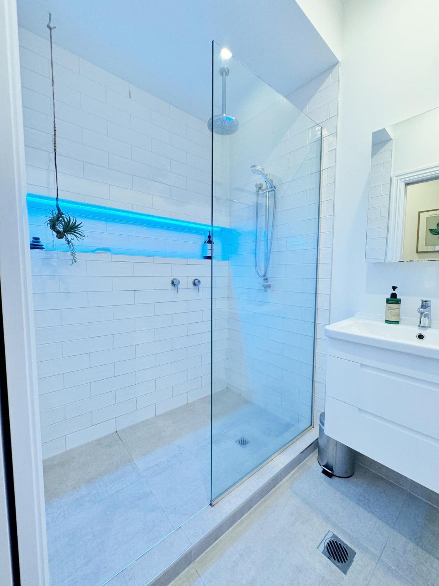 Park Views, Netflix, Free Wifi! Apartamento *