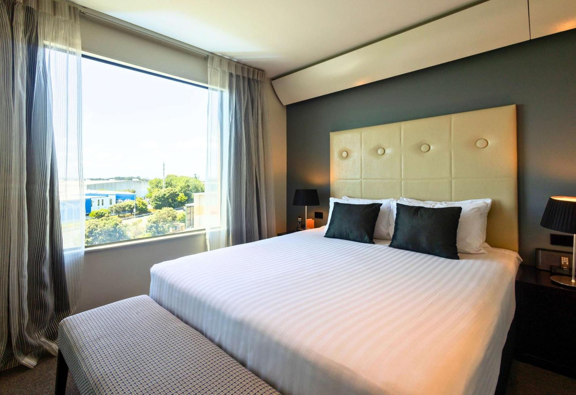Sudima Airport Hotel