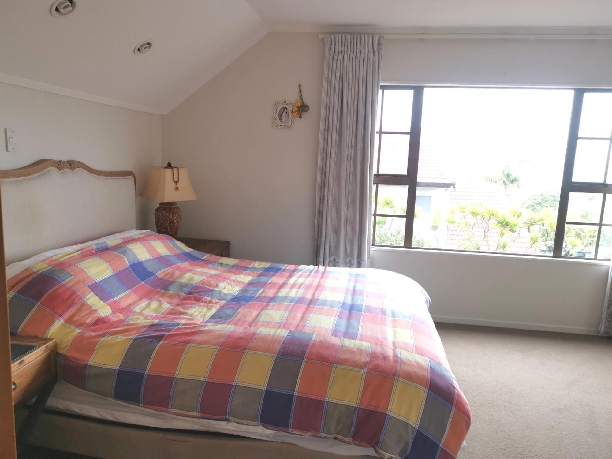 Guest house Master Bed With Seaview