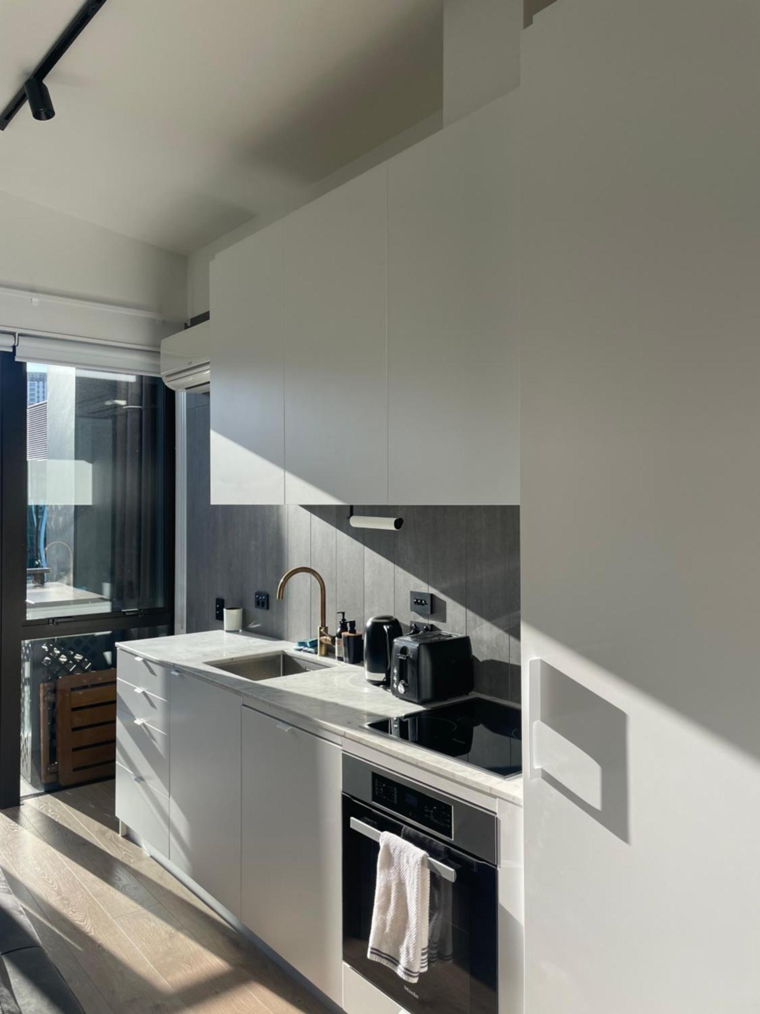 Modern & Sun Soaked *