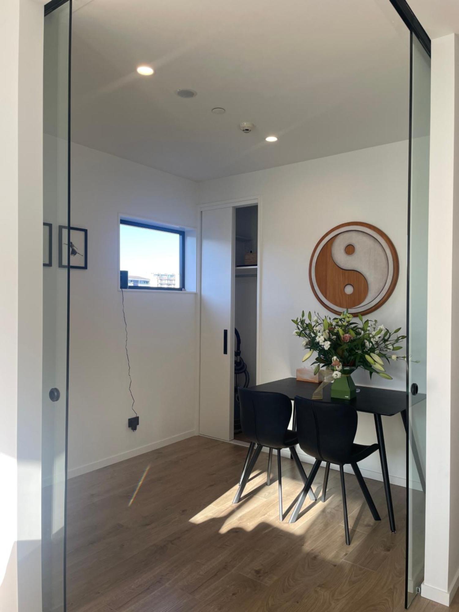 Modern & Sun Soaked * Auckland