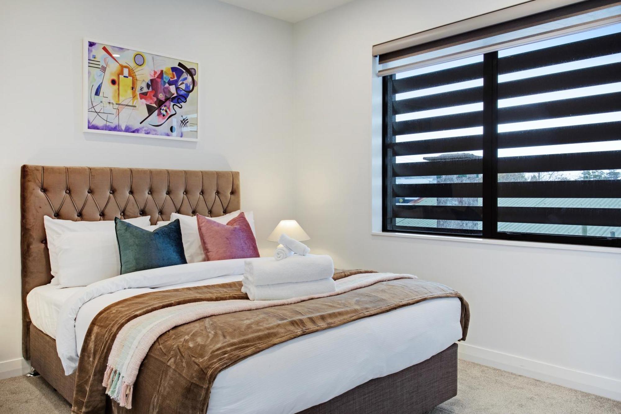 Oasis Townhouse With Parking And Air-con Holiday home *