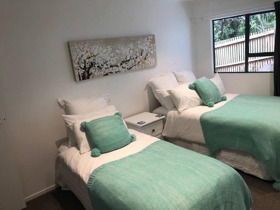Apartment Tropical Paradise By The Sea Auckland