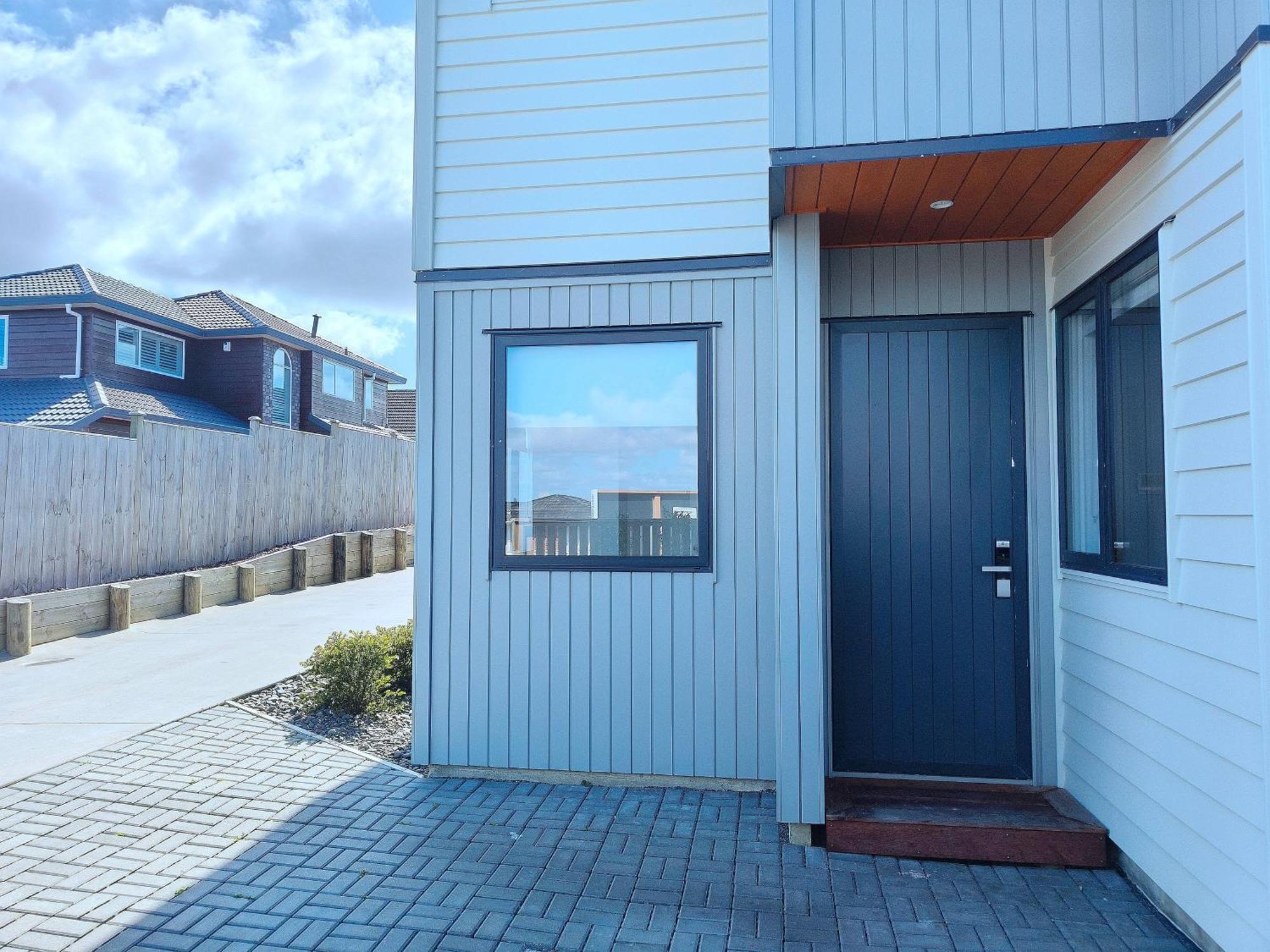 Stylish Family Retreat In Hillcrest 4 Bedroom And Playroom Villa Auckland