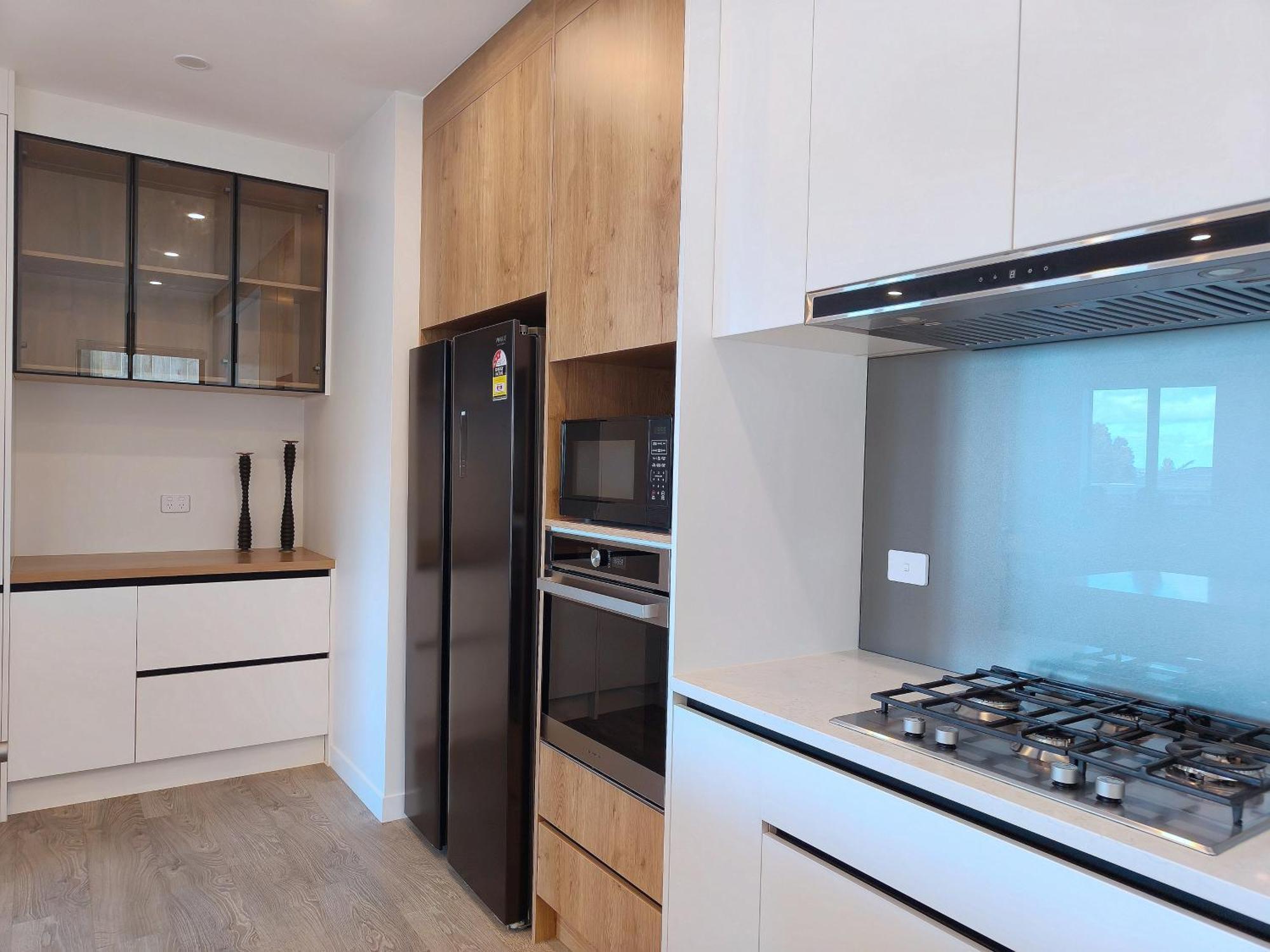 Stylish Family Retreat In Hillcrest 4 Bedroom And Playroom Villa Auckland