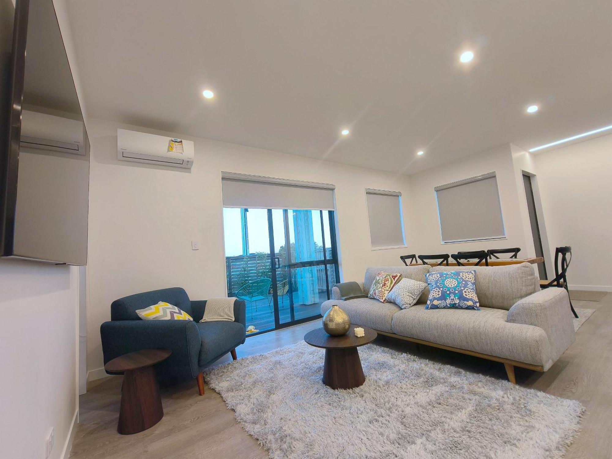 Stylish Family Retreat In Hillcrest 4 Bedroom And Playroom Villa
