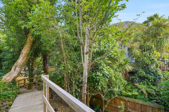 Holiday home Cosy 2 Bedrooms At Mission Bay *