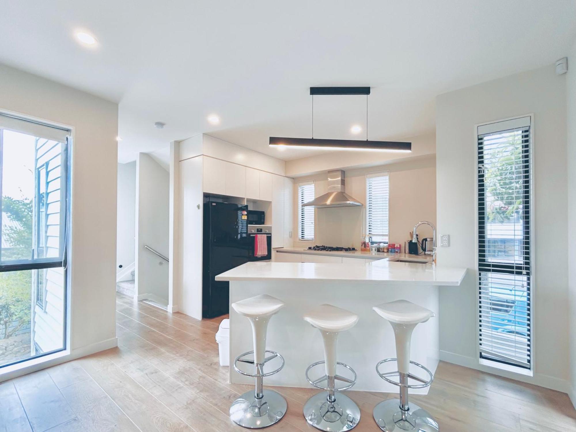 Nearly New 3bed Townhouse 3km To Cbd Holiday home