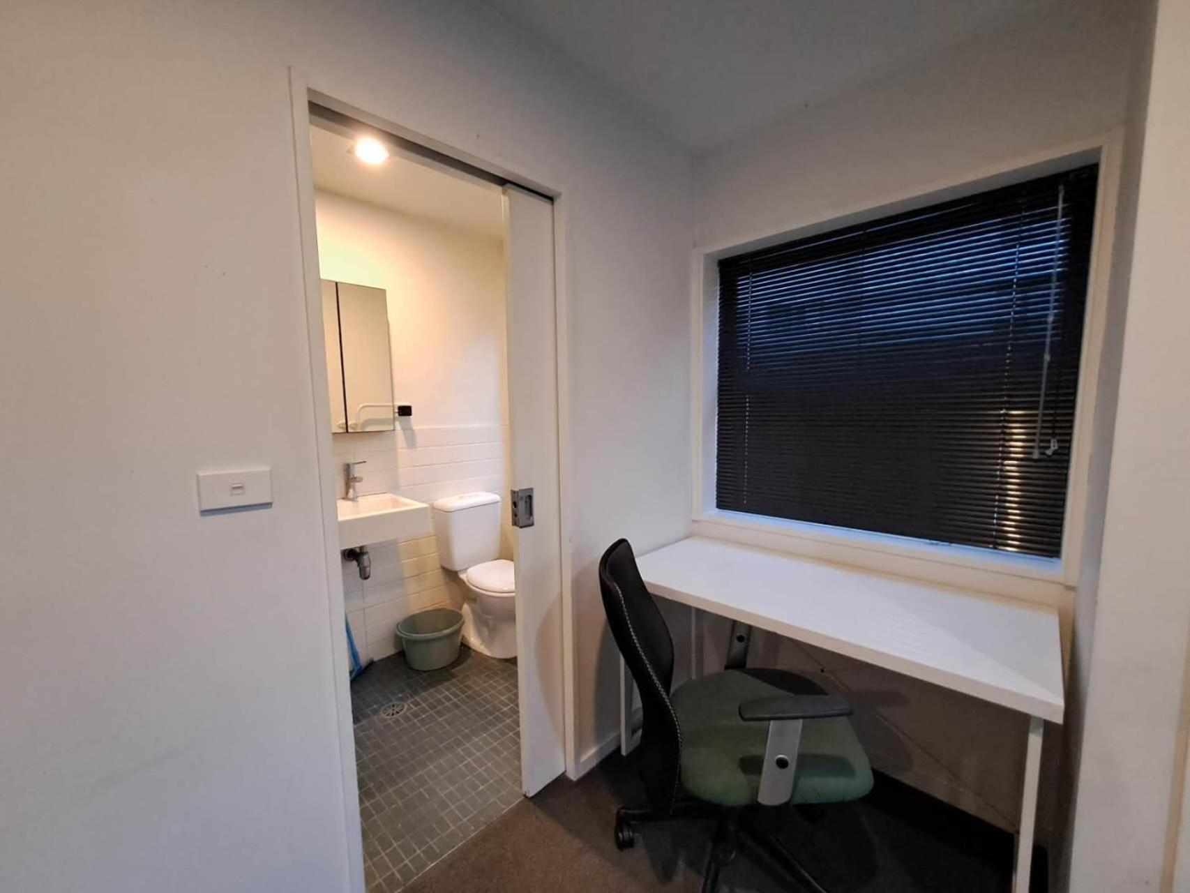 Quiet Secure In Cbd, Handy Close To Downtown Britomart Ferry And Spark Arena