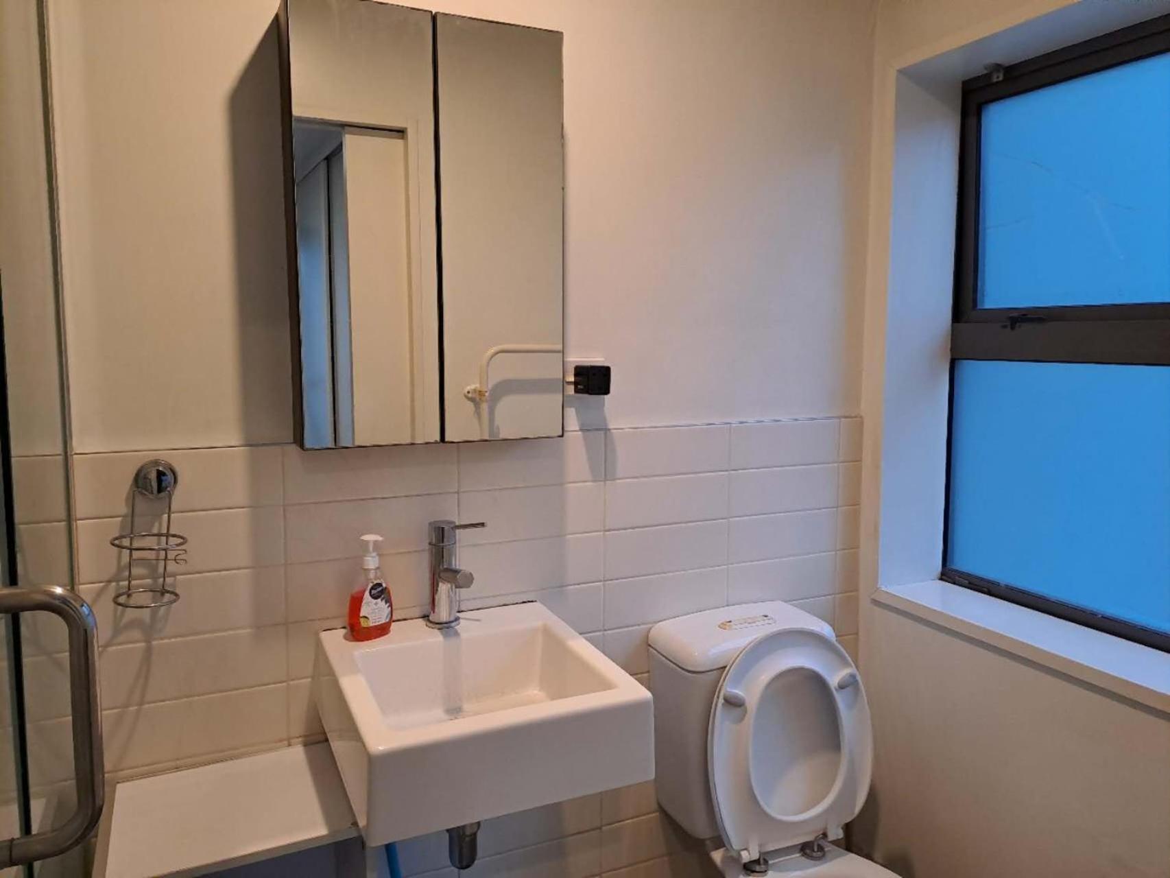 Quiet Secure In Cbd, Handy Close To Downtown Britomart Ferry And Spark Arena *