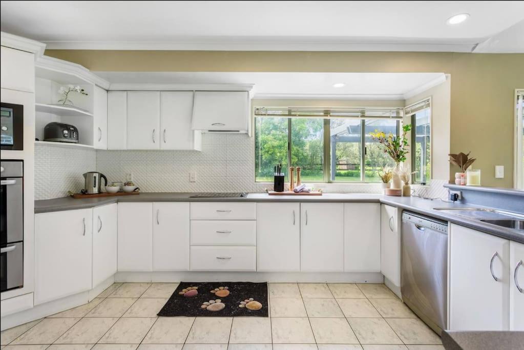 Charming Oasis, Your Cozy Retreat Awaits *
