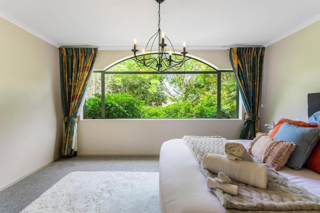 Charming Oasis, Your Cozy Retreat Awaits