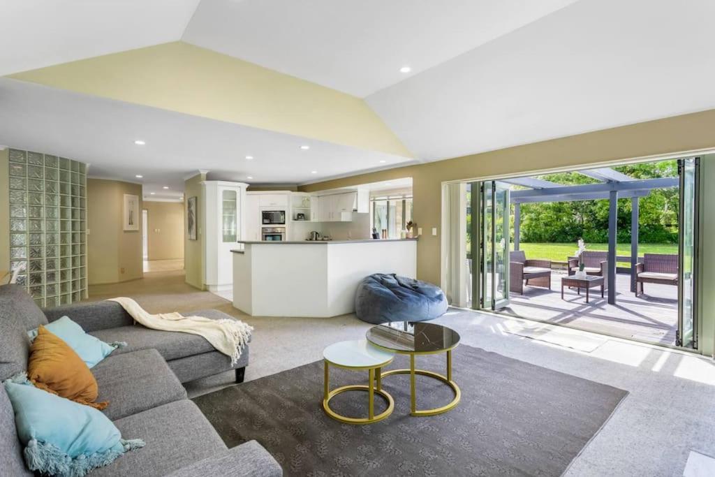 Charming Oasis, Your Cozy Retreat Awaits Casa de férias Auckland