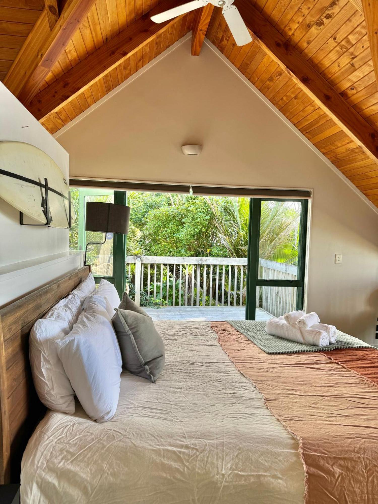 Waterfront Loft With View Villa *